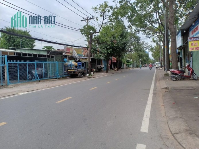 Bán gấp nhà mặt tiền đường 24, Linh Đông Thủ Đức, 95m2, 2 tầng, giá chỉ hơn 6 tỷ.