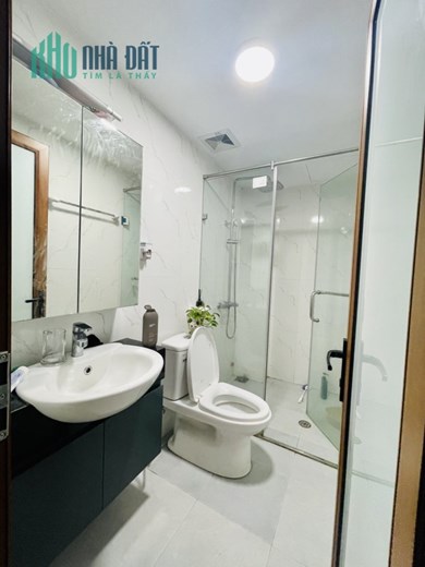Bán gấp nhà phố Vương Thừa Vũ ô tô đỗ 10 42m 6Tg MT 4,8m, hơn 7 tỷ LHCC.