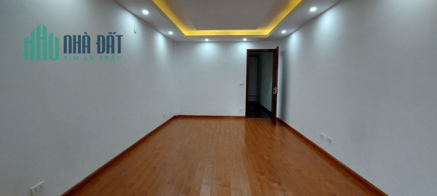 Bán gấp Nhà Phố Nhân Hòa 10m ra ô tô tránh 50m 5tầng MT 3,8m chỉ 6,3 tỷ LHCC.