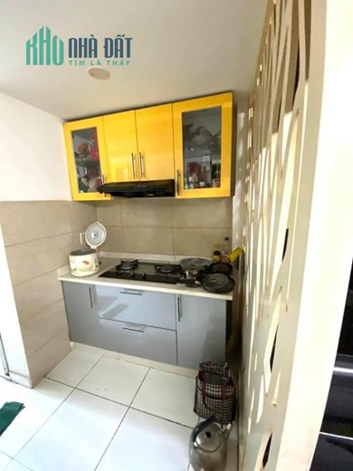Bán Gấp Nhà Quận 10 Nhật Tảo-Bà Hạt 33m-3Tầng-HẻmThông,Vào Ở Ngay Chỉ 5.2Tỷ TL