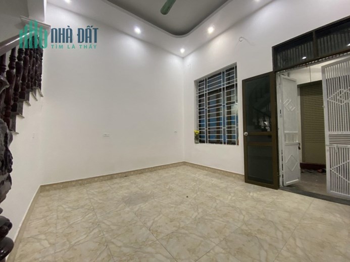 Cần tiền bán nhanh nhà 34m2 x 3 tầng Ngô Quyền, La Khê, taxi qua cổng nhỉnh 3 tỷ