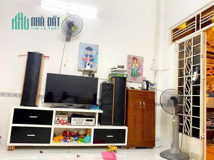 NHÀ C4, 4x12m, HẺM BA GÁC, SHR,TXS Q7, NHỈNH 2T