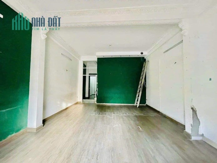 Cho thu.ê nhà 4 tầng mặt tiền #ĐỐNG #ĐA - ( ngang 5m3 ) ▪️Vị trí nằm ngay trung tâm