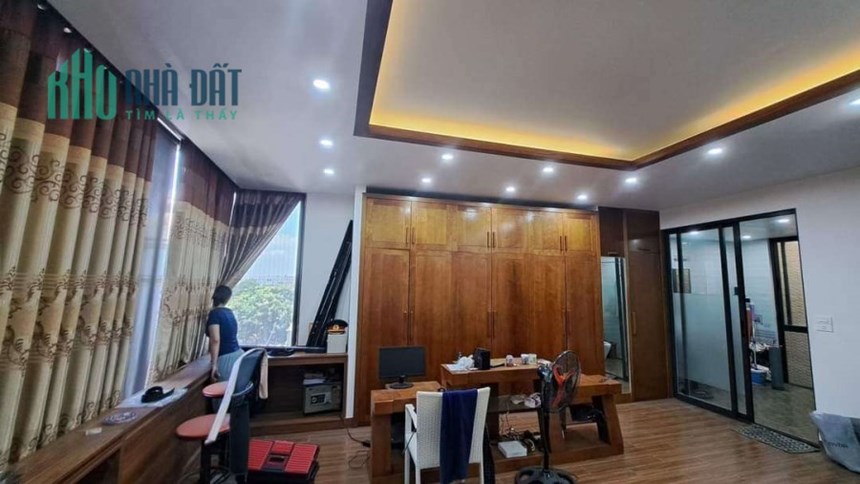 Bán nhà Thạch Bàn, Long Biên, oto thông, gần hồ, thoáng rộng 62m2x 5 tầng, 7 tỷ 3