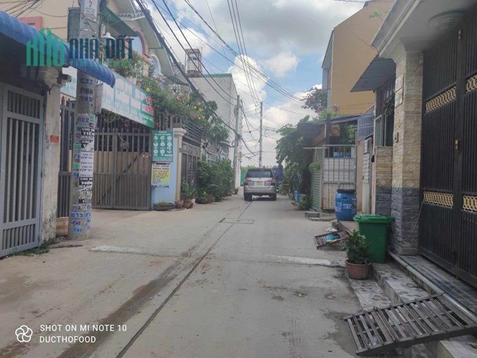 Bán GẤP nhà 4 tầng, 76m2, 4PN nhỉnh 4Tỷ HXH Hà Huy Giáp, Quận 12 đang cho thuê