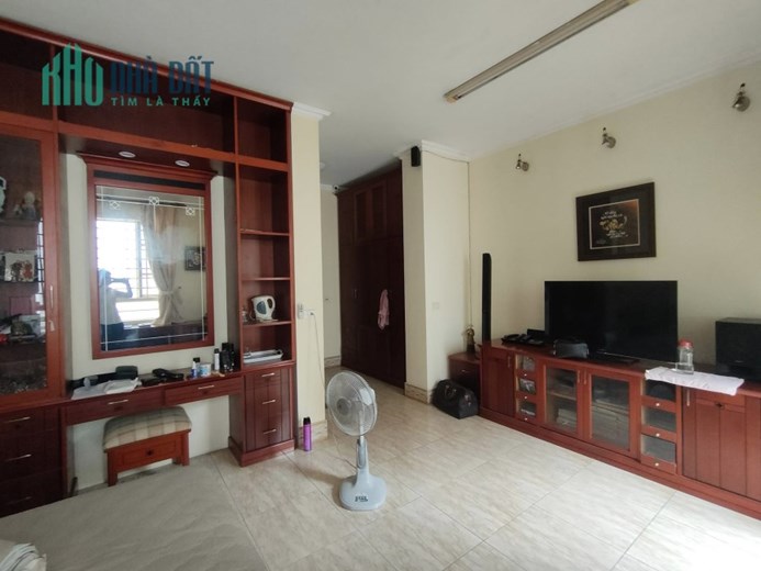 Bán nhà đẹp Mễ Trì Thượng, 42m2, 4T Ô tô tránh cách 1nhà ngõ thông giá chỉ với 5 tỷ
