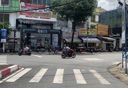 -Nhà vị trí kinh doanh cực đẹp,2 mặt tiền đường 25m Mặt Tiền Chợ Lớn Q.6-CHỈ 17TỶ