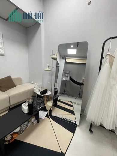 CẦN SANG NHƯỢNG CỬA HÀNG TẠI 951 THIÊN LÔI - QUẬN LÊ CHÂN - HẢI PHÒNG