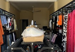 CẦN SANG NHƯỢNG SHOP QUẦN ÁO Địa chỉ: 47/25 Trần Quốc Toản, Phường 8, Quận 3, Hồ Chí Minh