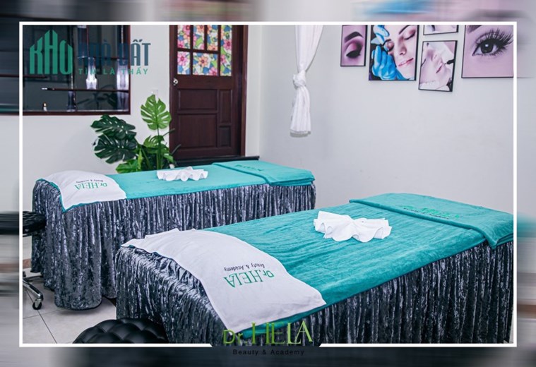SANG TRUNG TÂM THẨM MỸ CAO CẤP MẶT TIỀN KHU TẤP NẬP NHẤT QUẬN [TÂN PHÚ] CHỈ 450 TRIỆU BAO CỌC