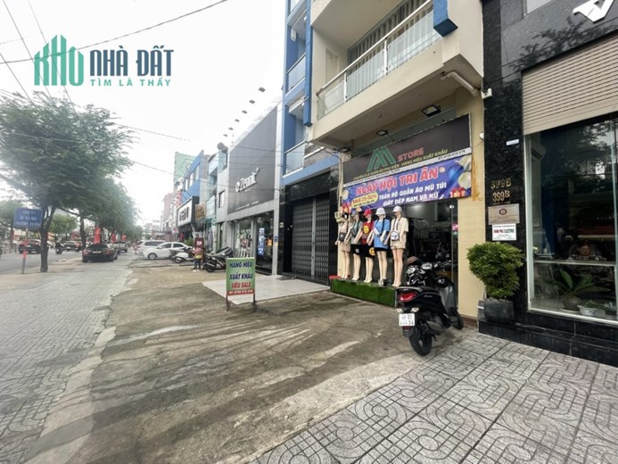 CHÍNH CHỦ CÓ MẶT BẰNG ĐẸP SẦM UẤT CẦN SANG NHƯỢNG LẠI NGAY TRƯỜNG CHINH TÂN BÌNH