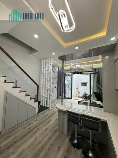 NHÀ Q6 - TIỆN ÍCH XUNG QUANH ĐẦY ĐỦ -NHỈNH 5 TỶ