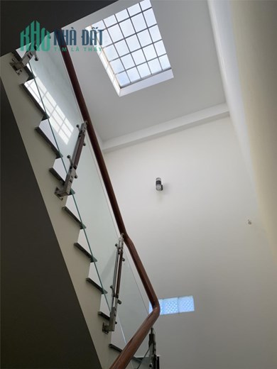 -Bán Gấp Nhà Mặt Tiền Vĩnh Hội Q4 Kinh Doanh Đa Ngành Nghề-60m-3Tầng-Hơn 19Tỷ