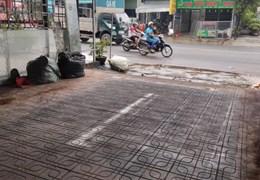Cho thuê nhà mặt tiền Đồng Khởi mới tinh, gần cây xăng 75 chỉ 12tr/tháng