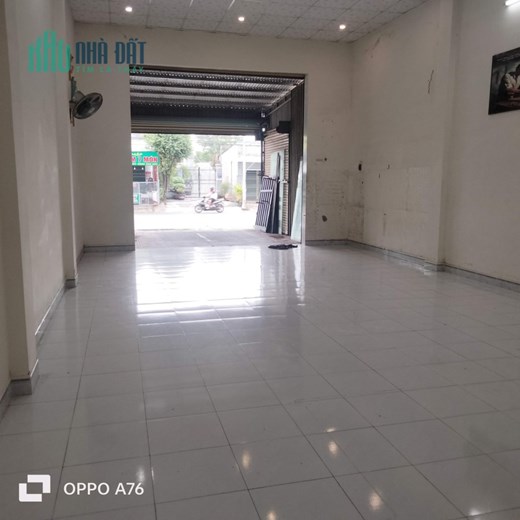 Cho thuê nhà mặt tiền Đồng Khởi mới tinh, gần cây xăng 75 chỉ 12tr/tháng