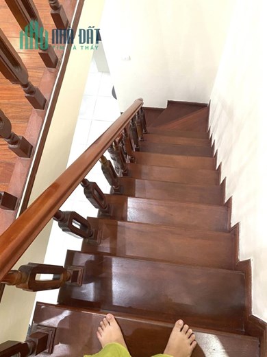 CẦN BÁN GẤP-HIẾM-40M RA PHỐ-3 THOÁNG-SỔ ĐẸP-TIỆN ÍCH-38M 4xTỶ-HÀNG BÚN BA ĐÌNH