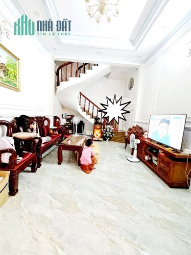 NHÀ 3 TẦNG, MỚI ĐẸP TRUNG TÂM Q7, NHỈNH 6 TỶ