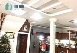⚡🍀 BOM TẤN QUẬN 7 - 123,45 m2 ( 7,8 x 15.8 ) -BIỆT THỰ MINI 3 TẦNG-SÂN RỘNG 65M2-NGANG 7.8M CHỈ
