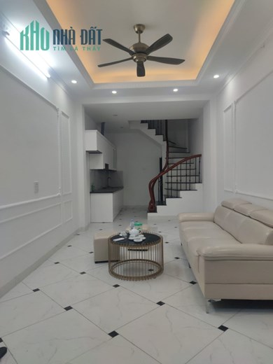 NGHI TÀM – Chủ tự xây, 5 phòng, Ô tô tránh 10m, Giá bay nhanh 6.1 Tỷ