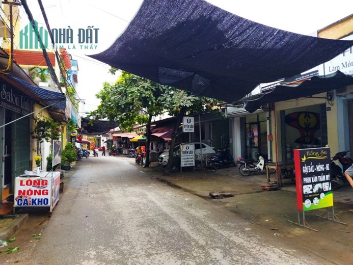 Chính chủ cần bán kiot ( kiot 50 năm) có sẵn nhà Thuộc Chợ Yên Hoà - P.Thọ Xương - TP Bắc Giang.