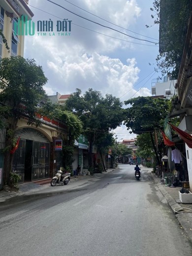 BÁN 160M2 ĐẤT MT 8M XÂY TÒA VĂN PHÒNG TRUNG TÂM ĐÔNG NGẠC BẮC TỪ LIÊM HƠN 100TR/M2