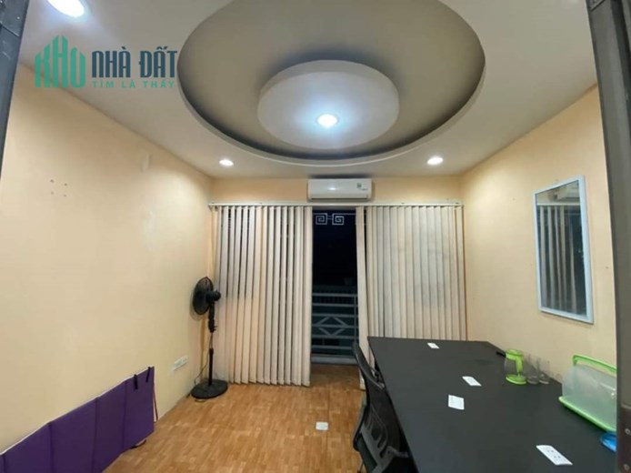 Cho thuê tòa nhà nguyên căn Thái Thịnh Diện tích 70m x 6 tầng