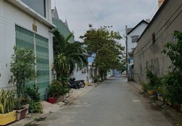*Bán Gấp Nhà 1 sẹc Phạm Đăng Giảng cách mặt tiền 100m66m2,2 Tầng Nhỉnh 4 tỷ
