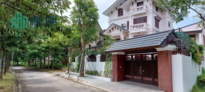 Bán gấp siêu phẩm biệt thự lô góc view vườn hoa khu ĐT Hà Phong - Giá nét căng như gái 18