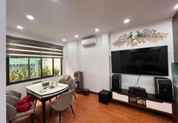 BÁN NHÀ PHỐ TRUNG HOÀ, PHÂN LÔ, VỊ TRÍ ĐẸP, MT TO, VỈA HÈ, Ô TÔ TRÁNH, KINH DOANH ĐỈNH.
