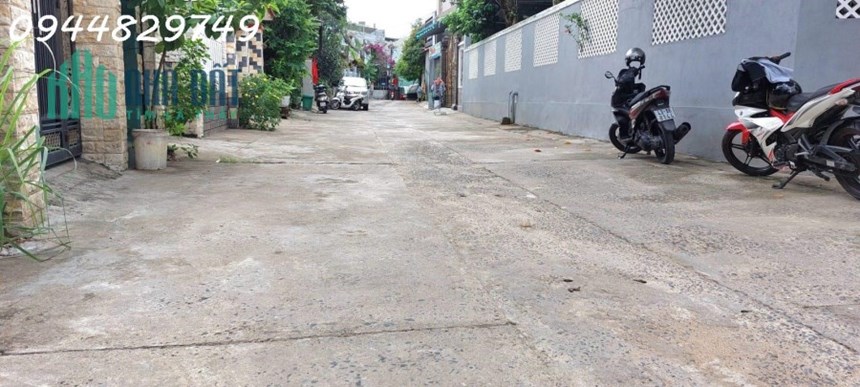 SIÊU NGON, NHÀ 3 TẦNG Dt: 70m2; đường trước nhà 7m CÁCH MẠNG T8, Q. CẨM LỆ,ĐN. Giá chỉ 2,xx tỷ
