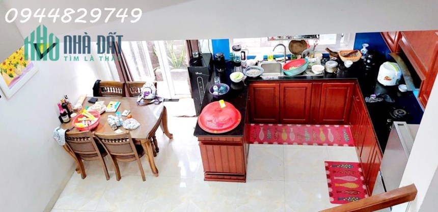 SIÊU NGON, NHÀ 3 TẦNG Dt: 70m2; đường trước nhà 7m CÁCH MẠNG T8, Q. CẨM LỆ,ĐN. Giá chỉ 2,xx tỷ