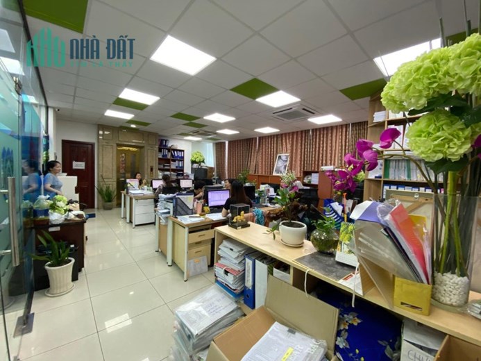 TOÀ NHÀ VĂN PHÒNG, 8 TẦNG, GẦN CÁCH MẠNG THÁNG 8, 2 MẶT TIỀN KINH DOANH, 59 TỶ