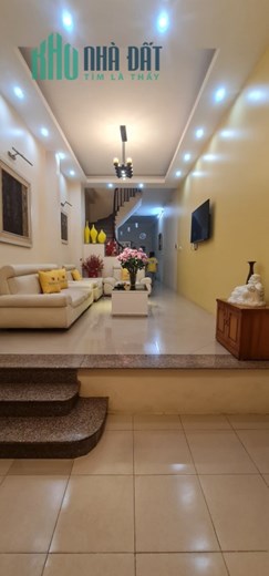 NGUYỄN SƠN HAI MẶT NGÕ - Ô TÔ TRÁNH, ĐỐI DIỆN ĐƯỜNG 22M SẮP MỞ, KHU CÁN BỘ HÀNG KHÔNG