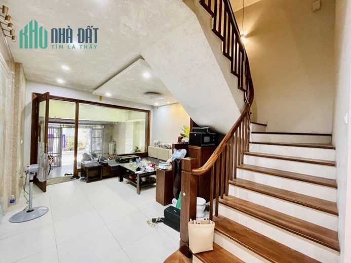 Cực phẩm Văn Phú 85m2x5t đẹp không tì vết.