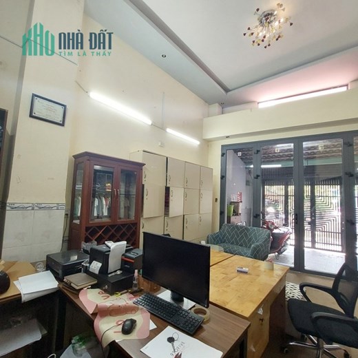 Bán gấp nhà mặt tiền KD- 80m2- 4 tầng- Phước Long B-Thủ Đức