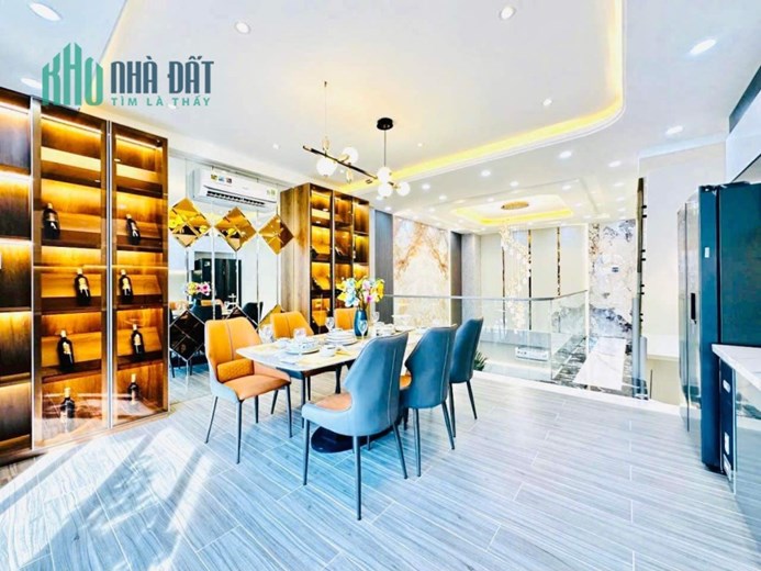 Bán Nhà Hẻm Xe Hơi, 60m2, Gần Bình Thạnh, Chỉ 5.1 Tỷ