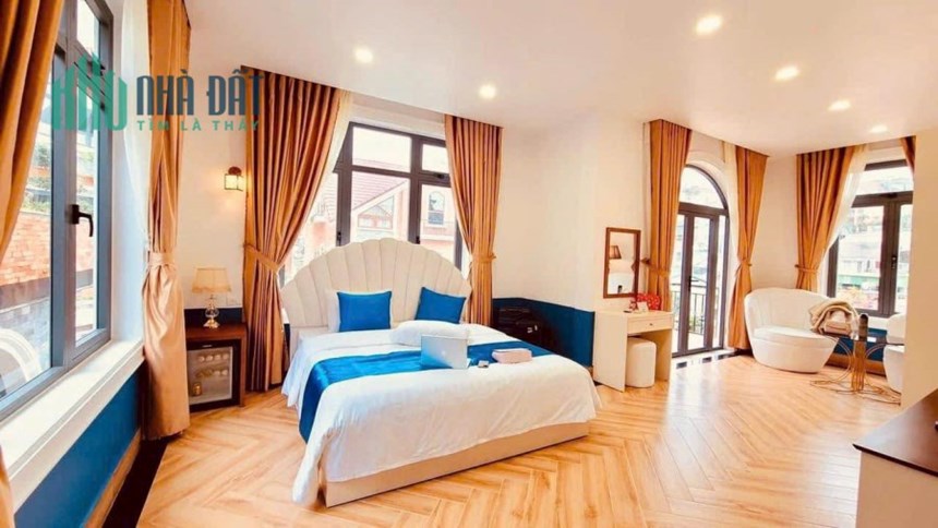 Bán tổ hợp nhà hàng khách sạn hai mặt tiền tại Phường 3 Đà Lạt