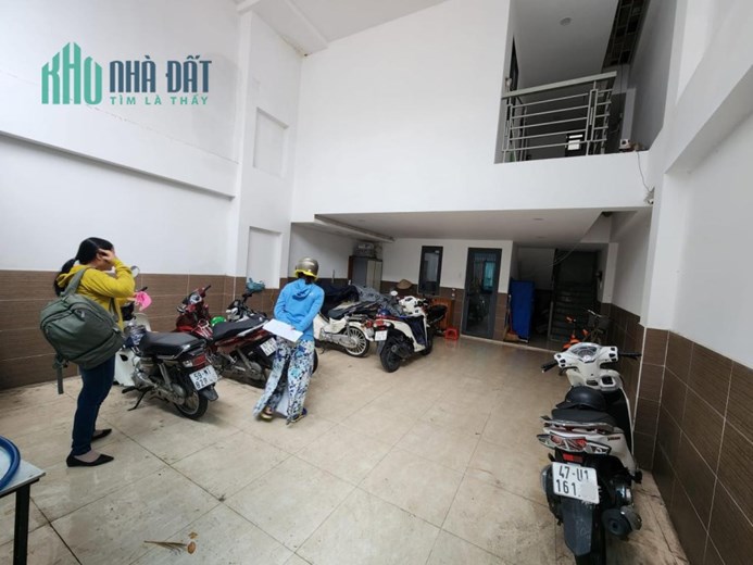 Bán CHDV ĐƯỜNG số 4 Phường 16 Q.GV, 5 tầng, Đường 3m, giá giảm còn 8.5 tỷ