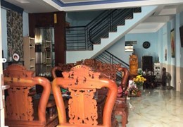 Mặt tiền đường 49, lô góc, Hiệp Bình Chánh, Thủ Đức, 80m, chỉ 6,95 tỷ.
