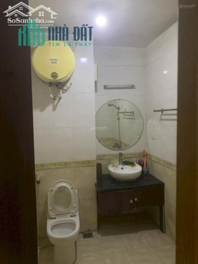Chính chủ cho thuê nhà riêng 5 tầng ngay trung tâm quận Nam Từ Liêm - Hà Nội
