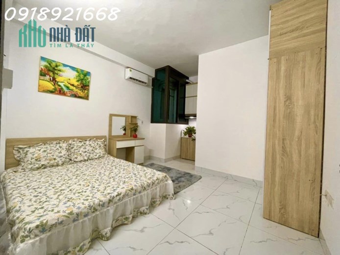 Bán Nhà Hoàng Hoa Thám, Ba Đình 7 Tấng Thang Máy Giá 10,2 Tỷ.