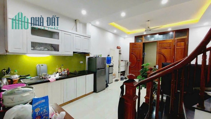 Bán nhà LÔ GÓC 2 thoáng, 15m ô tô tránh đường Mỹ Đình, 40m2 x 5T. trên 4 tỷ. Lh 0962 079 699