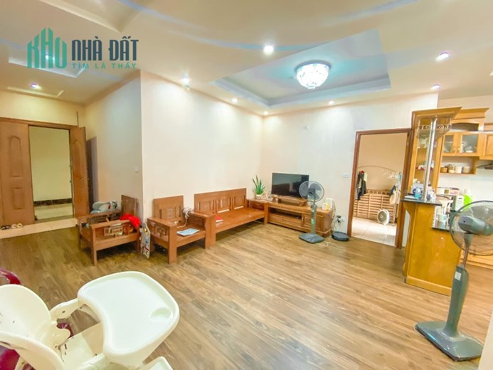 💥Bán căn hộ Licogi - Hoàng Mai 100m2 - 3 PN - Full nội thất, nhà đẹp chỉ 3,05 tỷ💥