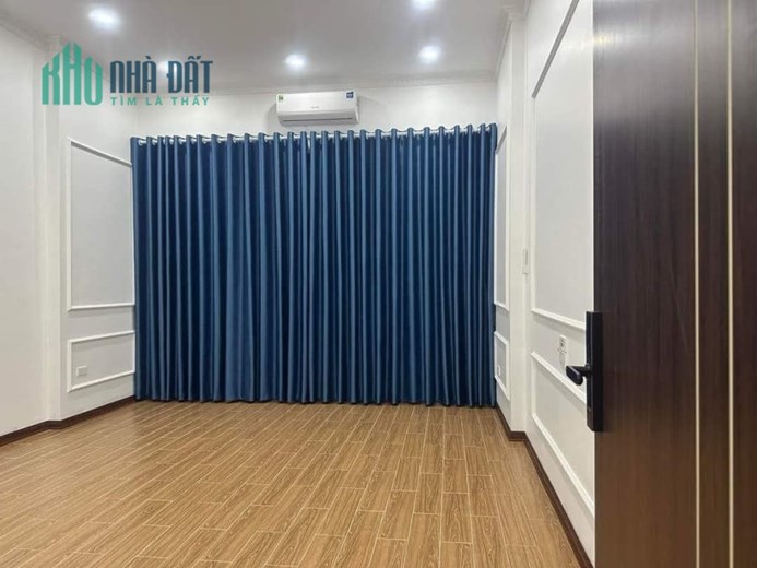 NHÀ ĐẸP Ở NGAY - NGÕ NÔNG GẦN PHỐ - TRUNG TÂM THANH XUÂN - DIỆN TÍCH RỘNG