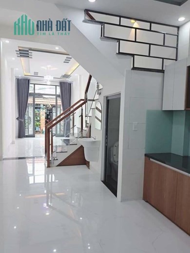 🔴💥Bán nhanh 2 siêu phẩm nhà 2 tầng 2 mê đúc kiệt xe tải nhỏ K34 Âu Cơ