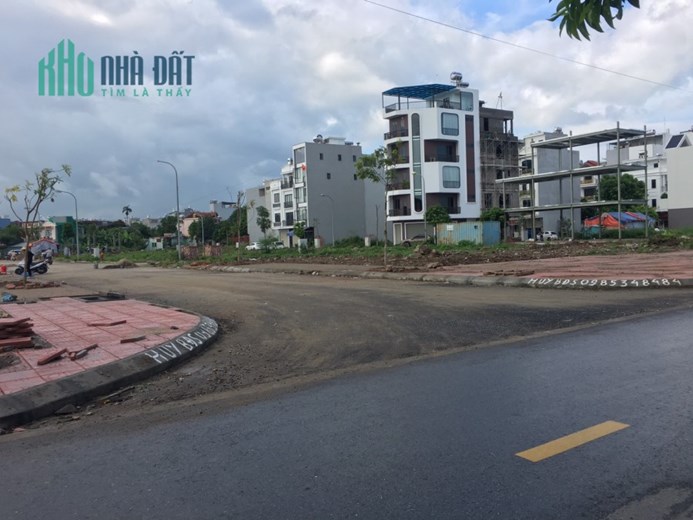 Bán đất TĐC Cây Đa 40m2 đường rộng 17m cả vỉa hè