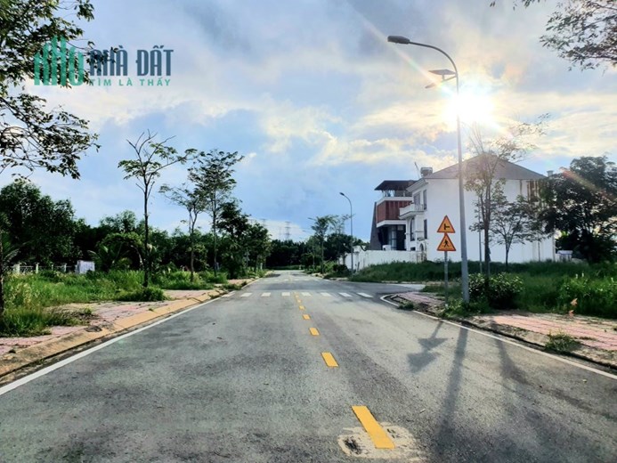 Đất biệt thự Bộ Công An, 315m, giá 47 triệu, sổ hồng riêng