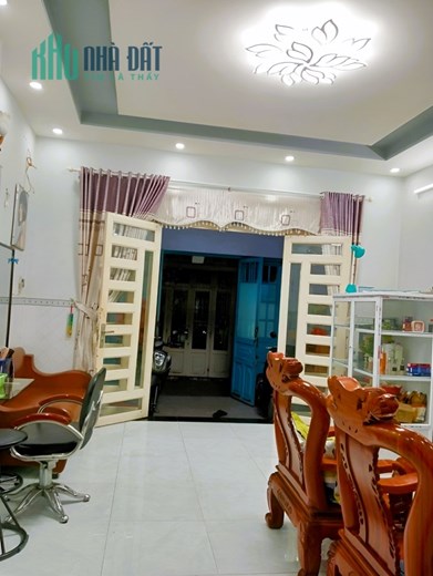 Cho thuê nhà 1T1L 3pn hẻm xe hơi đường 38 Linh Đông