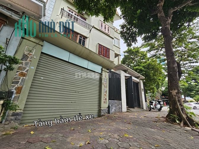 Cho thuê nhà số 28 - Căn góc, ngã tư đường đôi phố Lưu Quang Vũ