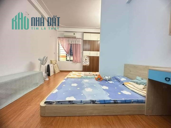 Bán Nhà Ngõ 514 Phố Trần Cung 31m2 x 5 tầng, 2 thoáng, 3 phòng ngủ đầy đủ công năng, ngõ thông, giá